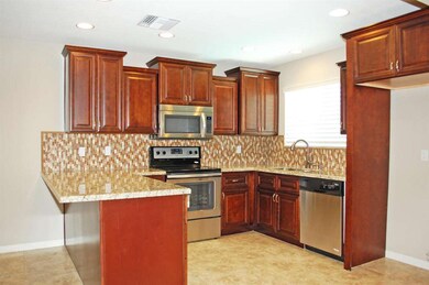 2029 E Encanto St, Mesa, AZ 85213 - photo 4