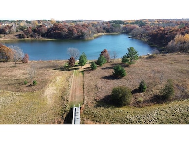 1009 Moon Glow Rd, Hudson, WI 54016 - photo 3