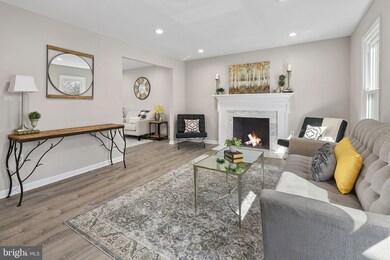 7703 Mulberry Bottom Ln, Springfield, VA 22153 - photo 6