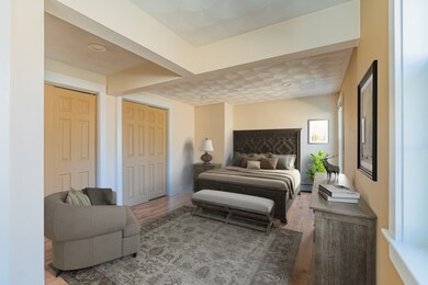 11 Sisson St, West Warwick, RI 02893 - photo 3