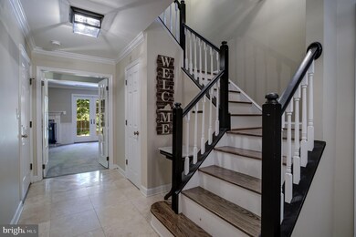 6872 Mclean Province Cir, Falls Church, VA 22043 - photo 6