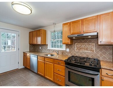 29 Sweet Grass Ln, Holliston, MA 01746 - photo 2