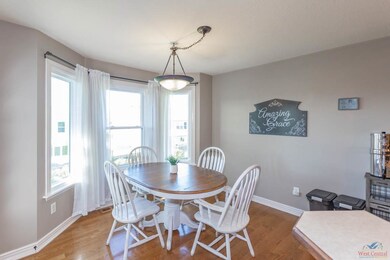 1424 SW 44th St, Lees Summit, MO 64082 - photo 5