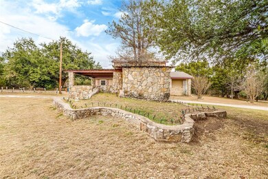 3724 Bob White Ct, Granbury, TX 76049 - photo 6