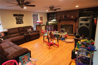 162 Moulton St, Rehoboth, MA 02769 - photo 2