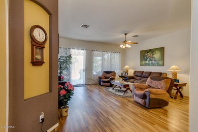 872 N Marion Way, Chandler, AZ 85225 - photo 5