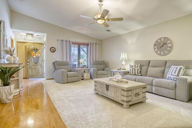 9815 Hart St, Saint John, IN 46373 - photo 5