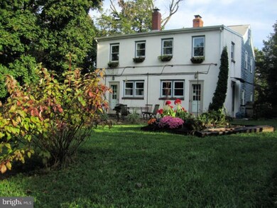 17 Buffington St, Kennett Square, PA 19348 - photo 2