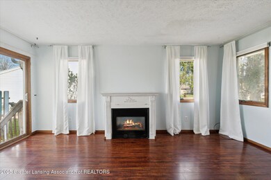 06-7427-Glen-Terra-Dr-Lansing-MI-48917-W