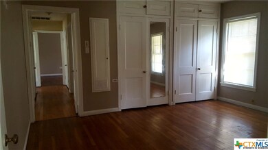 1249 Prospect St, San Marcos, TX 78666 - photo 3