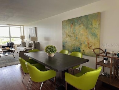 660 Golden Gate Point unit 41, Sarasota, FL 34236 - photo 2