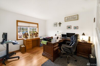 201 Beckett Ln SW, Orting, WA 98360 - photo 6