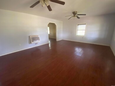 2001 S Main St, Newport, AR 72112 - photo 3