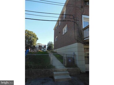 272 Westpark Ln, Clifton Heights, PA 19018 - photo 3