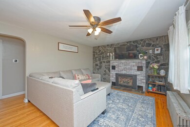 Photo 5