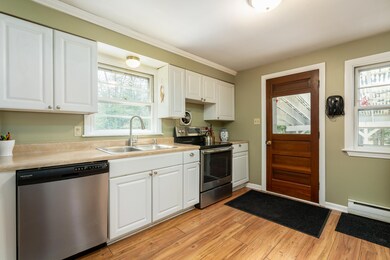 39ThompsonSt-2