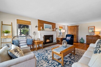 13 Naugus Ave, Marblehead, MA 01945 - photo 4