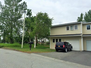 9201 Strathmore
