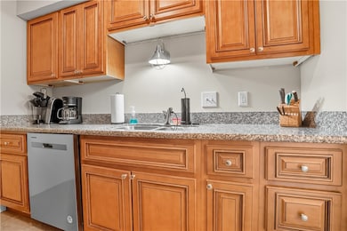 2513 Demere Rd unit 8, Saint Simons Island, GA 31522 - photo 5