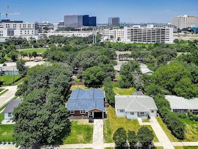 12111 Galva Dr, Dallas, TX 75243 - photo 5