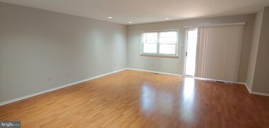 25 Hamlet Dr, Owings Mills, MD 21117 - photo 6