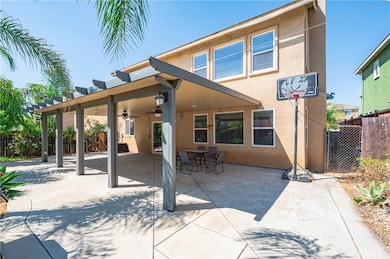 22421 Hawthorn Ave, Moreno Valley, CA 92553 - photo 3