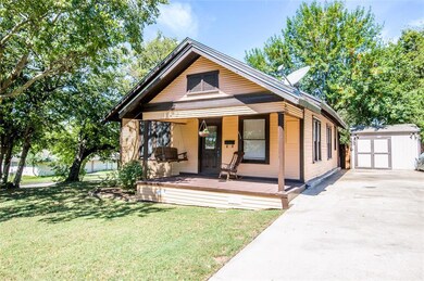 610 W Freeman St, Ennis, TX 75119 - photo 2