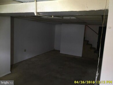 3221 Chesterfield Ave, Baltimore, MD 21213 - photo 7