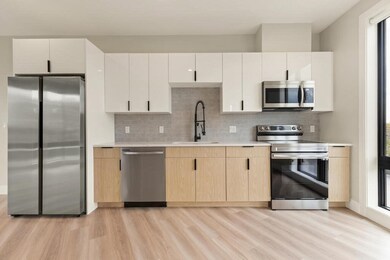 1700 Dorchester Ave unit 404, Boston, MA 02122 - photo 2