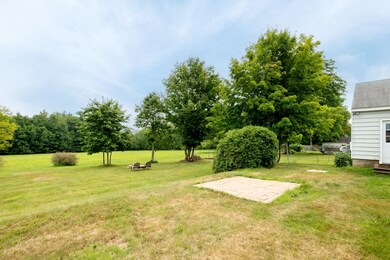 556 Salmon Falls Rd, Rochester, NH 03868 - photo 5