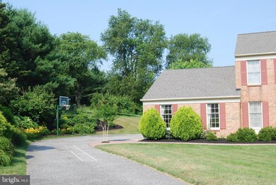 5 Fox Chase Ln, Hockessin, DE 19707 - photo 2