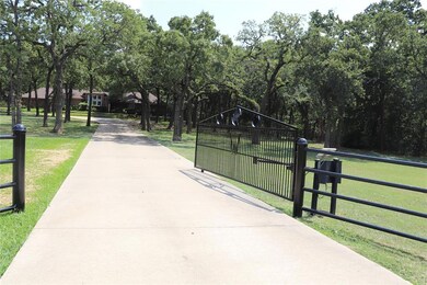 1108 County Road 314, Cleburne, TX 76031 - photo 2