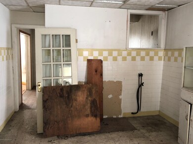 429 New St, Scranton, PA 18509 - photo 5