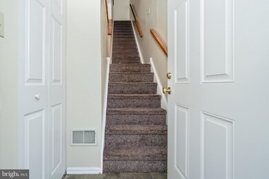 8 Vista Ct, New Castle, DE 19720 - photo 4