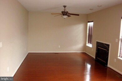 113 Executive Cir, Stafford, VA 22554 - photo 3