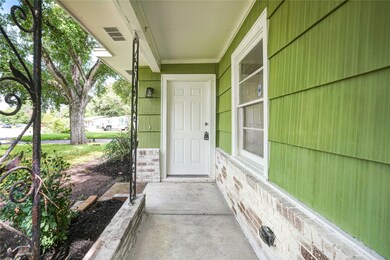 1319 Elm St, Richmond, TX 77469 - photo 4