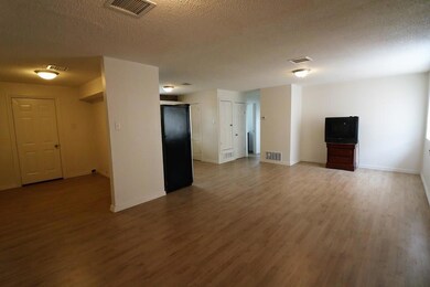 306 Kelvin Ave, El Paso, TX 79915 - photo 4