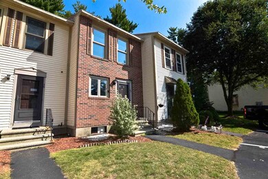 58 Shelburne Rd, MerriMacK, NH 03054 - photo 3