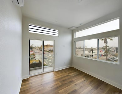 3046 Nimitz Blvd, San Diego, CA 92106 - photo 3