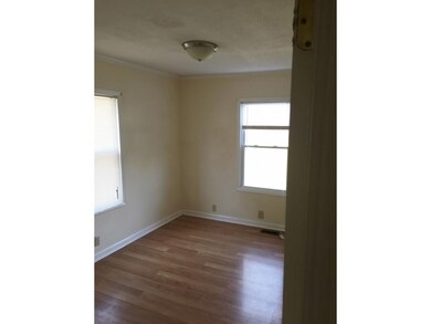 932 Hopson St, Johnson City, TN 37601 - photo 5