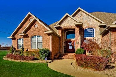 124 NW Apple Blossom, Bentonville, AR 72712 - photo 2