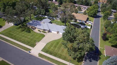 Huge corner lot