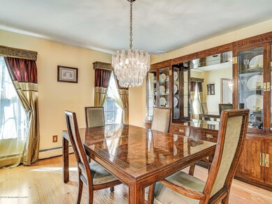 006_Dining Room