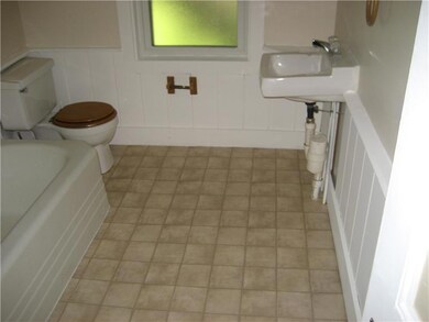 Bathroom. apartment 1