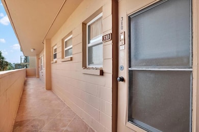 Redington Reef unit 310, North Redington Beach, FL 33708 - photo 2