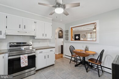 516 Ash St unit 52, Pottstown, PA 19464 - photo 6