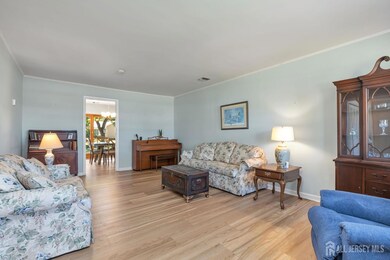 26 Constable Rd, Kendall Park, NJ 08824 - photo 4