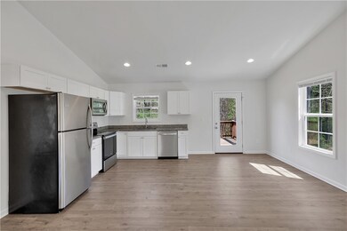 187 Crystal Ln, Walhalla, SC 29691 - photo 7