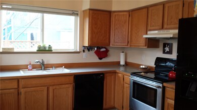 304 Groff Ave NW, Orting, WA 98360 - photo 6