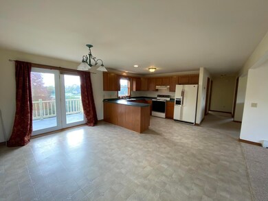 3. dining kitchen-1